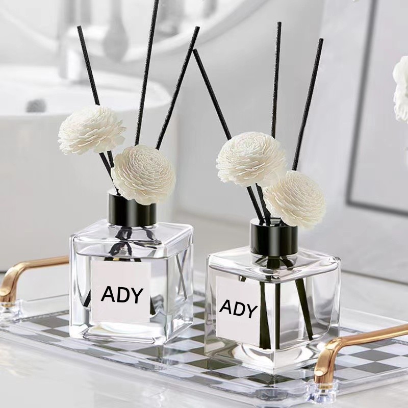 Perfume Fragrance Machine - 50ml アロマリードディフューザーオイル 家庭用 車用 芳香剤 部屋の消臭剤