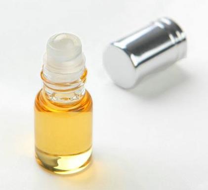 Perfume Fragrance Manufacturers - 金販売業者 天然沈香香水オイルメーカー、キャンドル製造用濃縮フレグランスオイル | 長持ちするウードオイル